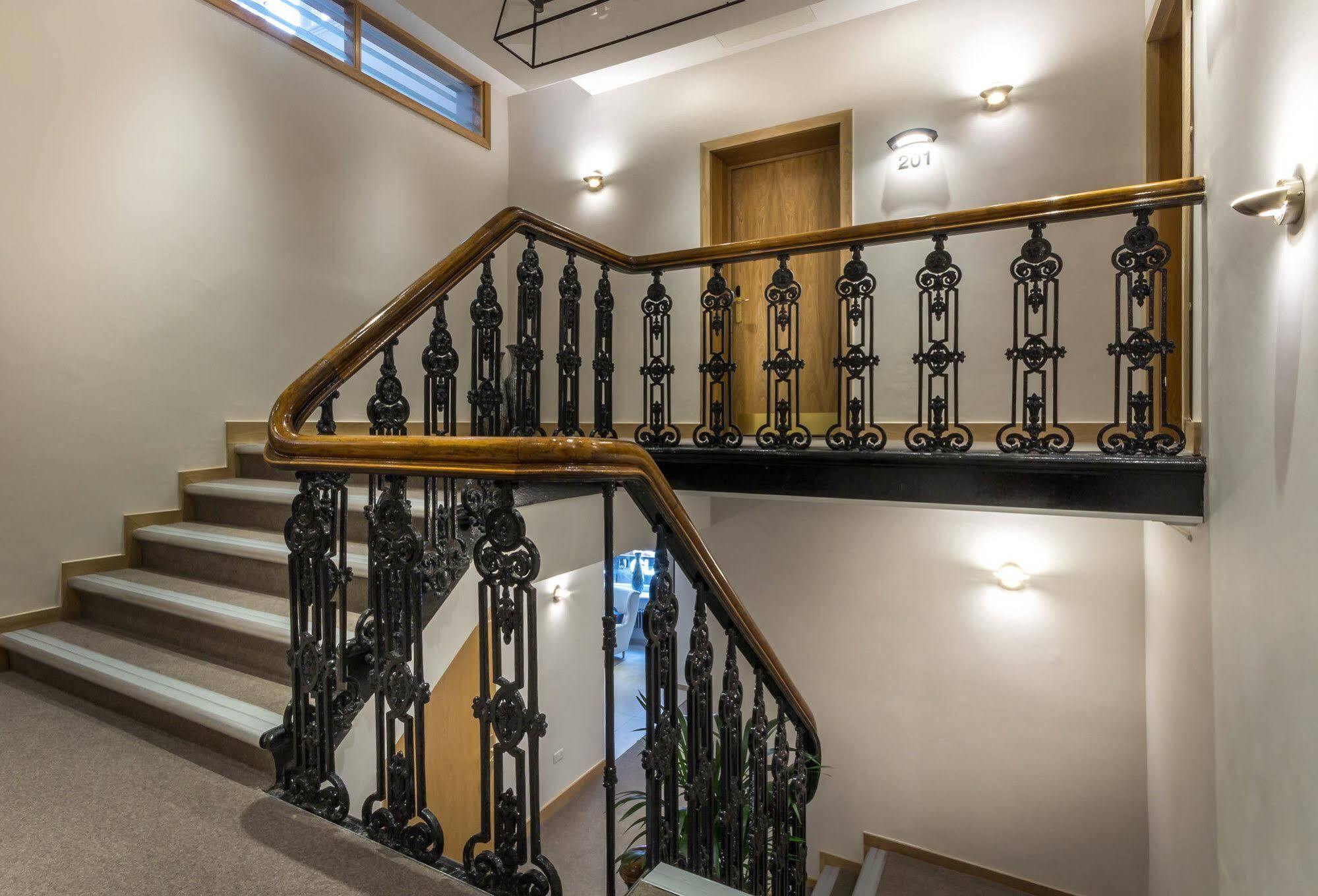 Mansio Suites Basinghall Leeds  Exterior photo